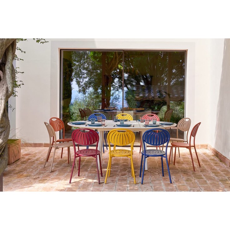 Emu Plus4 tuintafel rond Ø138cm - uitschuifbaar tot 198x138cm