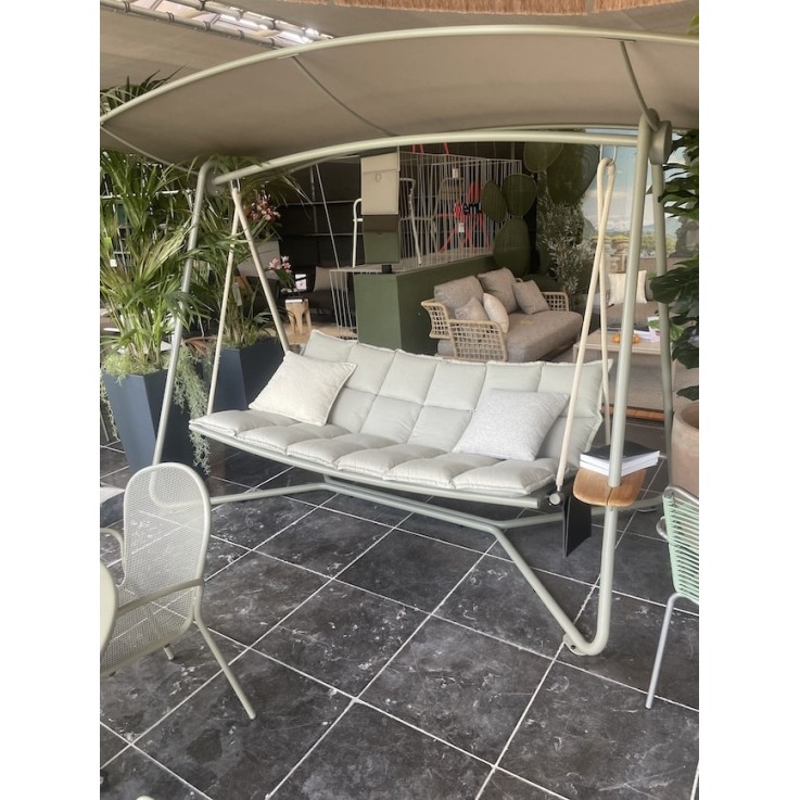 Emu Reel lounge schommelbank en ligbed - showmodel incl. kussens en alle opties Emu Reel lounge schommelbank en ligbed - showmodel incl. kussens en alle opties