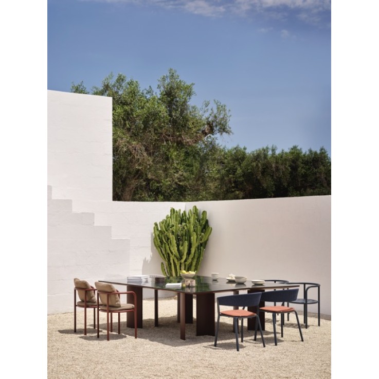 Fast Naca tuintafel rechthoekig - lavasteen blad - 300x100cm