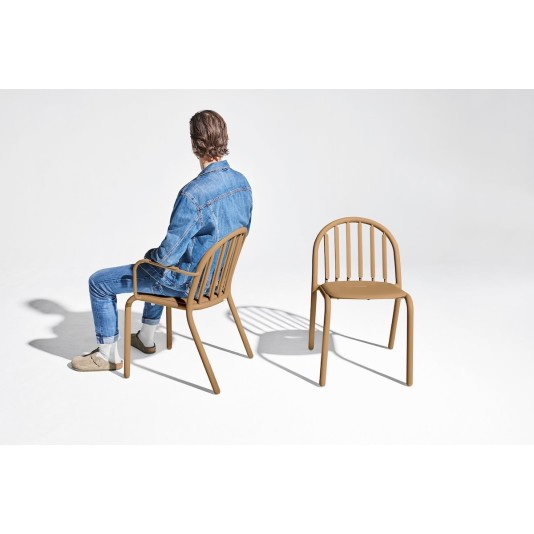Fatboy Fred's tuinstoel met armleuning
