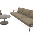 Muuto Settle 3-zits loungebank, Settle loungestoel en Linear Ø70cm salontafel - showmodellen Muuto Settle 3-zits loungebank, Settle loungestoel en Linear Ø70cm salontafel - showmodellen