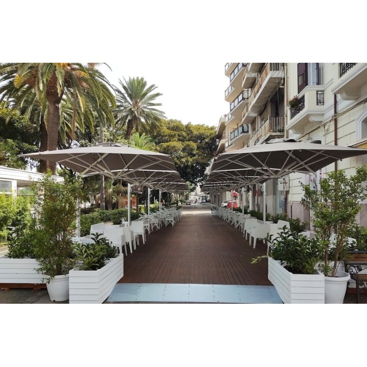 Scolaro Dual "V" zweefparasol 250x500cm Scolaro Dual "V" zweefparasol 250x500cm