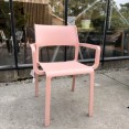 Nardi Trill  Tuinstoel met Armleuning - roze - 1 stuk